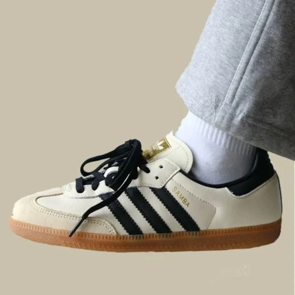 Adidas Origianls Womens Samba OG ID0478 - Picture 3 of 13